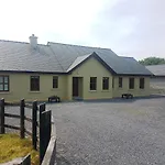 White Thorn House
