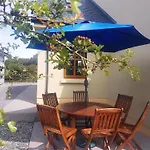 Vakantiehuis White Thorn House