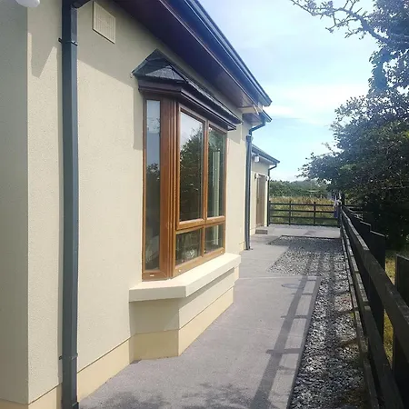 Prázdninový dům White Thorn House Ballinaboy